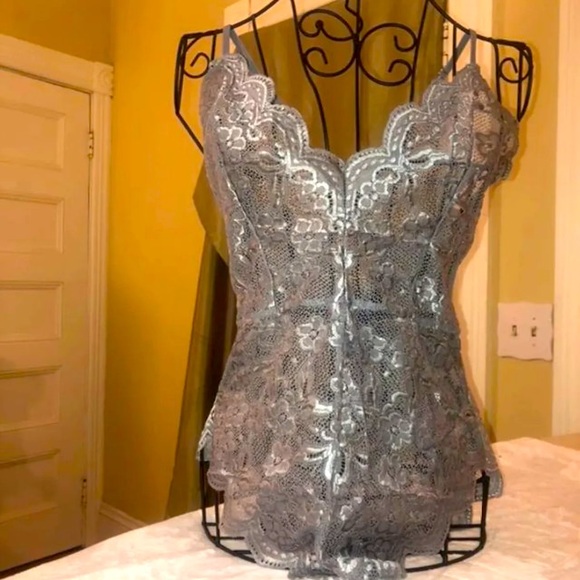 avidlove Other - NWT grey lace lingerie. Medium
